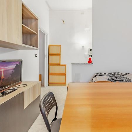 Lomellina Comfy Apartment Milão Exterior foto